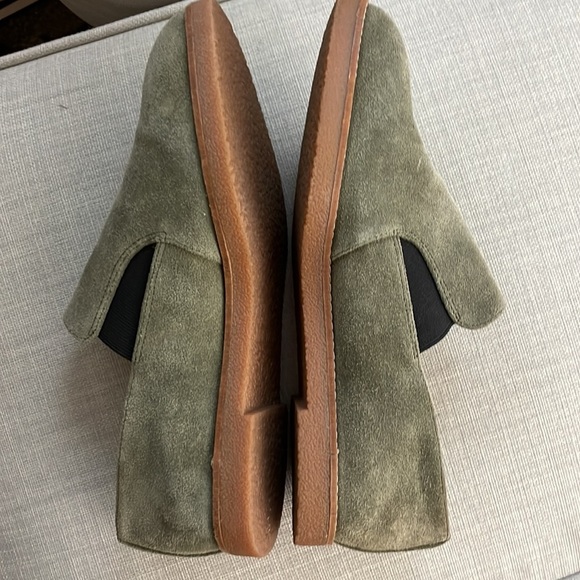 Nine West Quinko Suede Slip-On Loafers/Flats, Size 7M - Picture 9 of 12